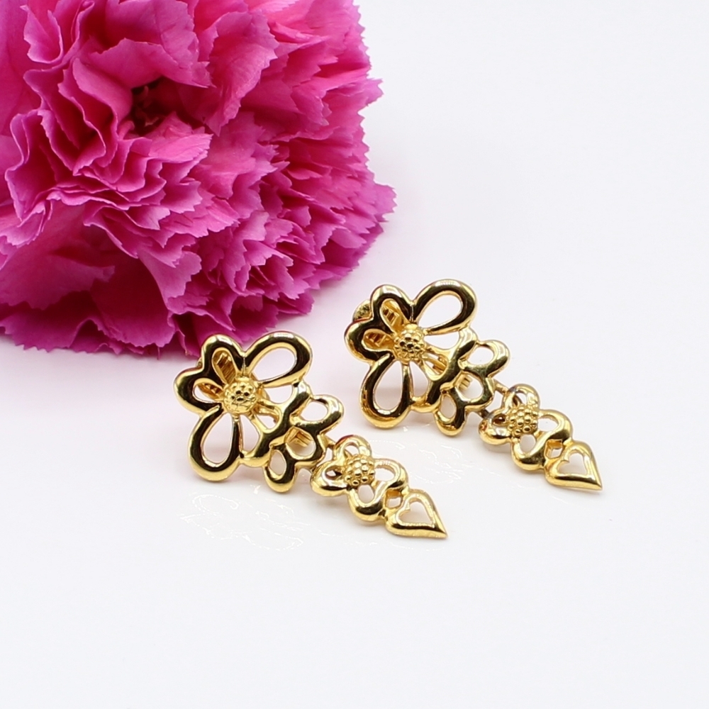 Vintage Monet floral dangle earrings